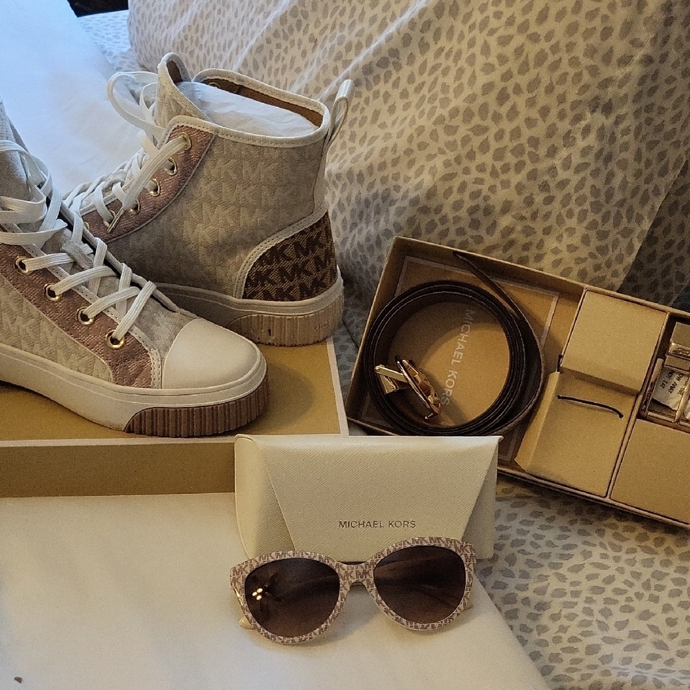 Michael Kors High-Top Sneakers and Sunglasses Set
